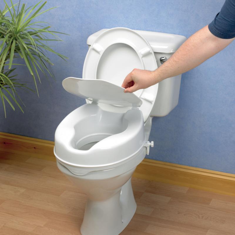 Savanah Raised Toilet Seat with Lid
